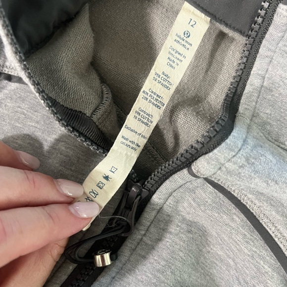 Lululemon Athletica Heather Gray Zip-Up Jacket - Picture 3 of 3